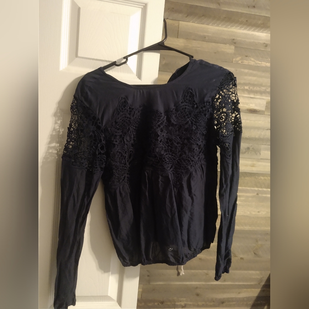 Navy top